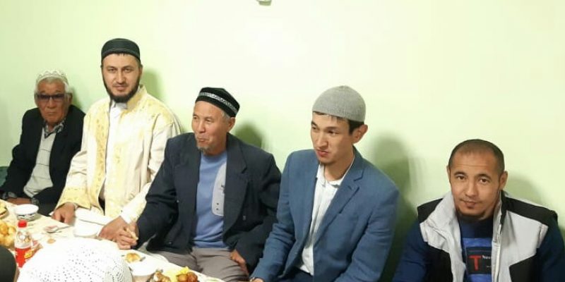 Директор медресе «Шейх Саид» посетил питерский ифтар